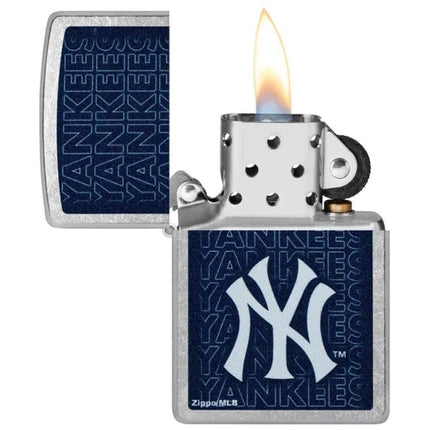 Zippo Lighter: MLB® New York Yankees | 46548