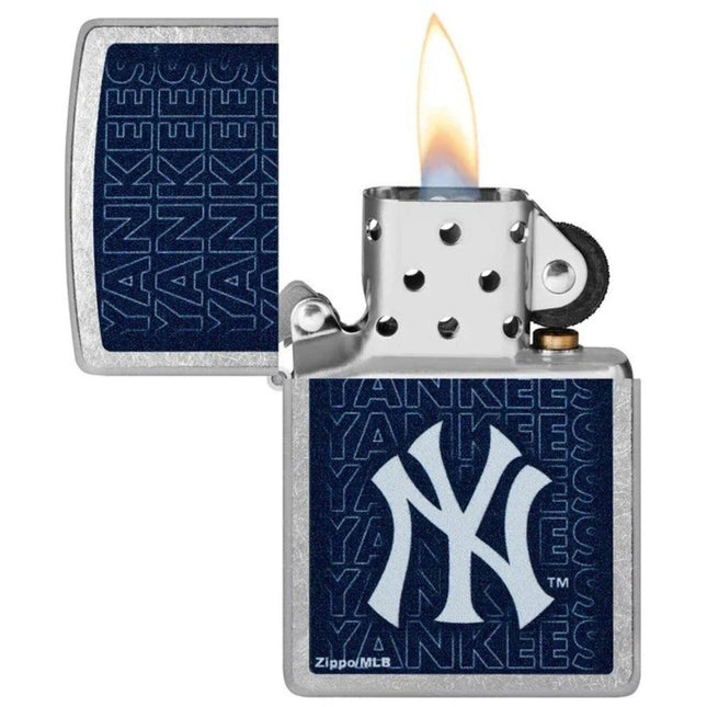 Zippo Lighter: MLB® New York Yankees | 46548