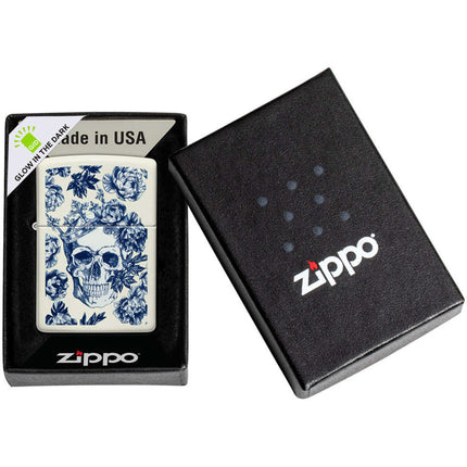 Zippo Lighter: King Skull Design Glow-In-The-Dark | 48086